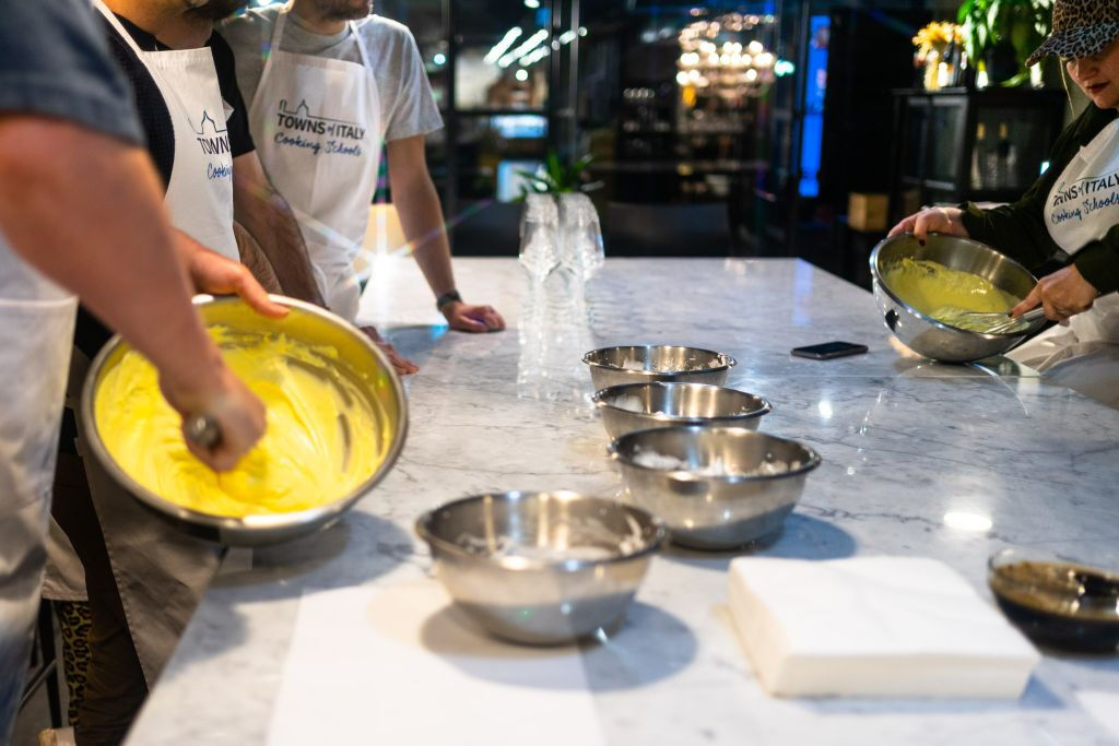 Milan : Cours de cuisine sur les pâtes et le risotto + visite du marché alimentaire