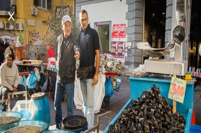 Comida de rua: Um antigo mercado em Nápoles, opções vegetarianas disponíveis