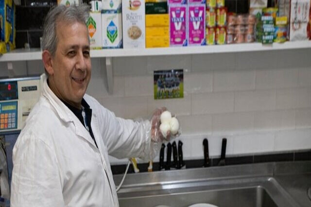 Comida de rua: Um antigo mercado em Nápoles, opções vegetarianas disponíveis