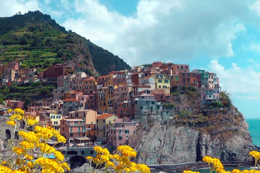 Cinque Terre: Excursión semiprivada de un día desde Florencia + Comida marinera