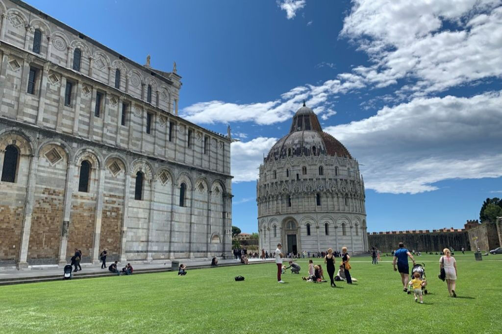 Pisa e Lucca: Viagem de um dia saindo de La Spezia