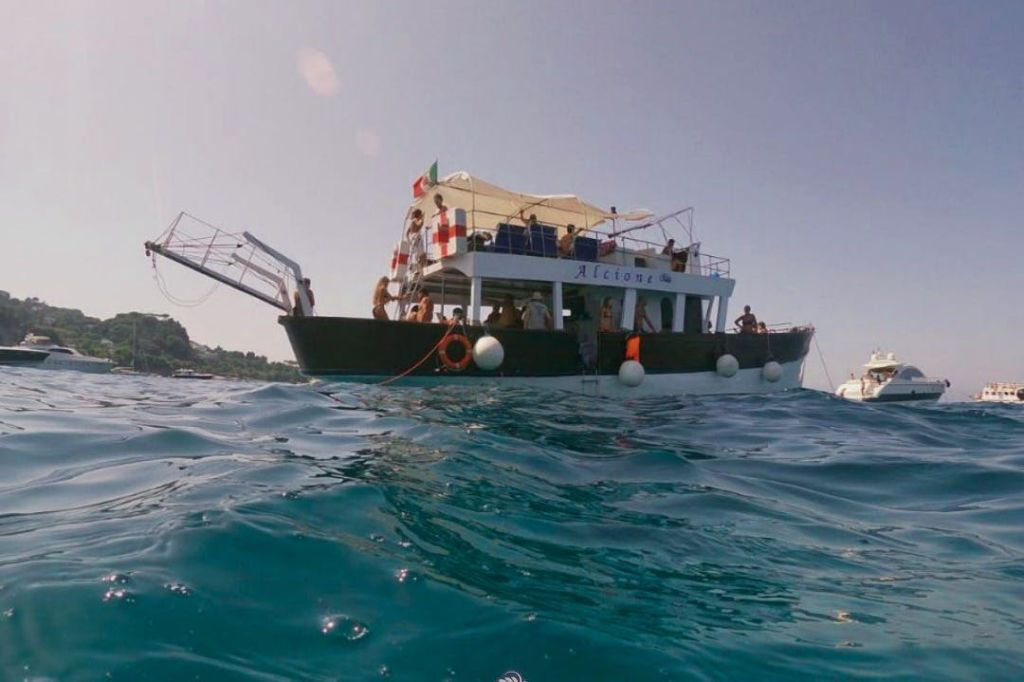 Cruzeiro de um dia para descobrir Ischia com almoço
