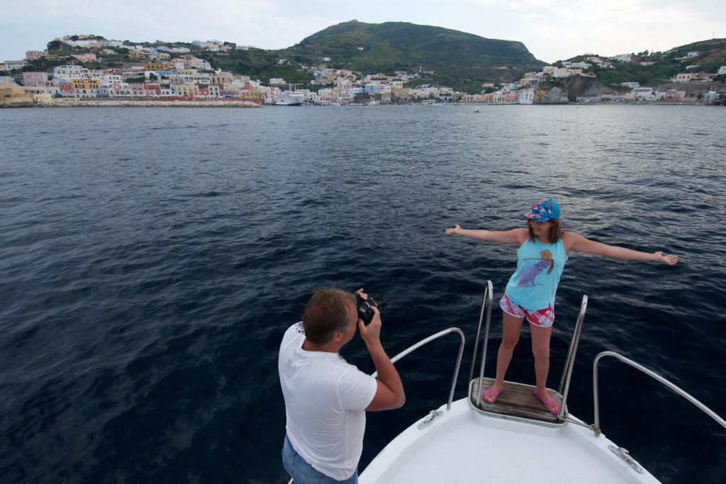 Escursione in barca di 5 ore sull'Isola di Ponza