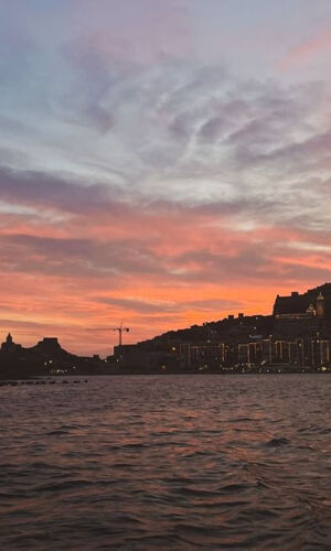 Cinque Terre: Tour in barca al tramonto per piccoli gruppi