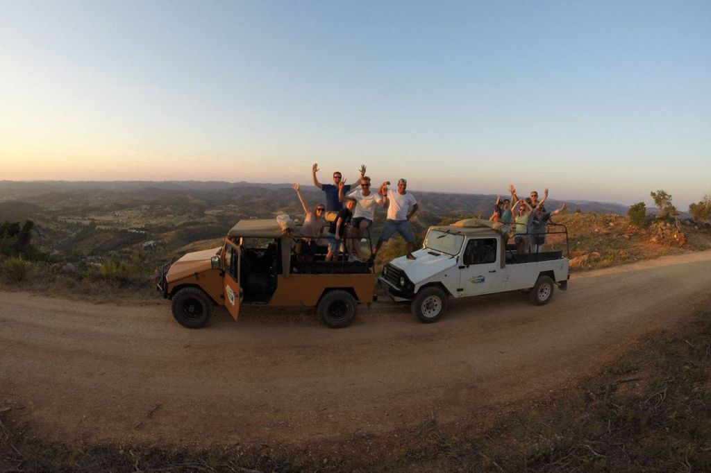 Tour in jeep al tramonto in Algarve con degustazioni