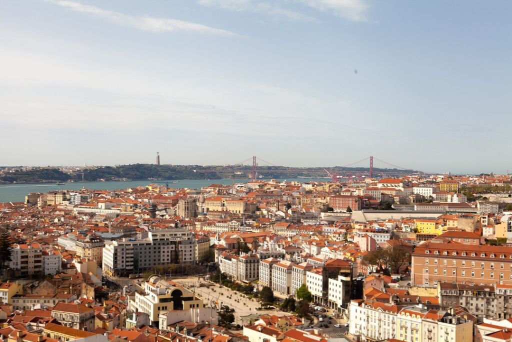 Tour en Carabela Wetuks - Tour Privado de 4 Horas en Tuk-Tuk Eléctrico por Lisboa