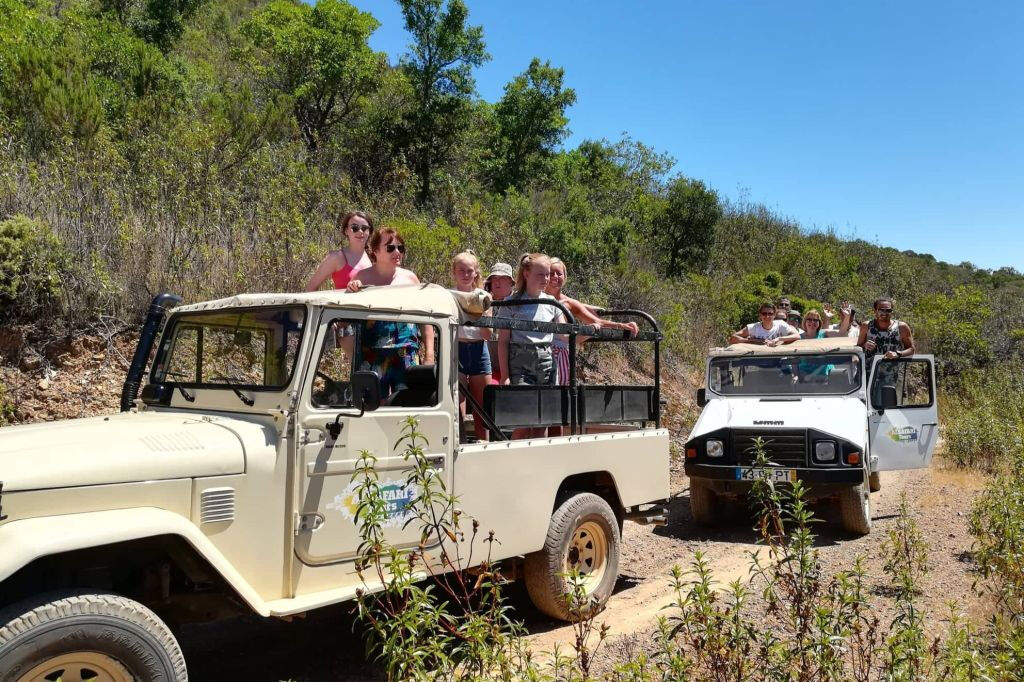 Safári de jipe de meio dia no Algarve