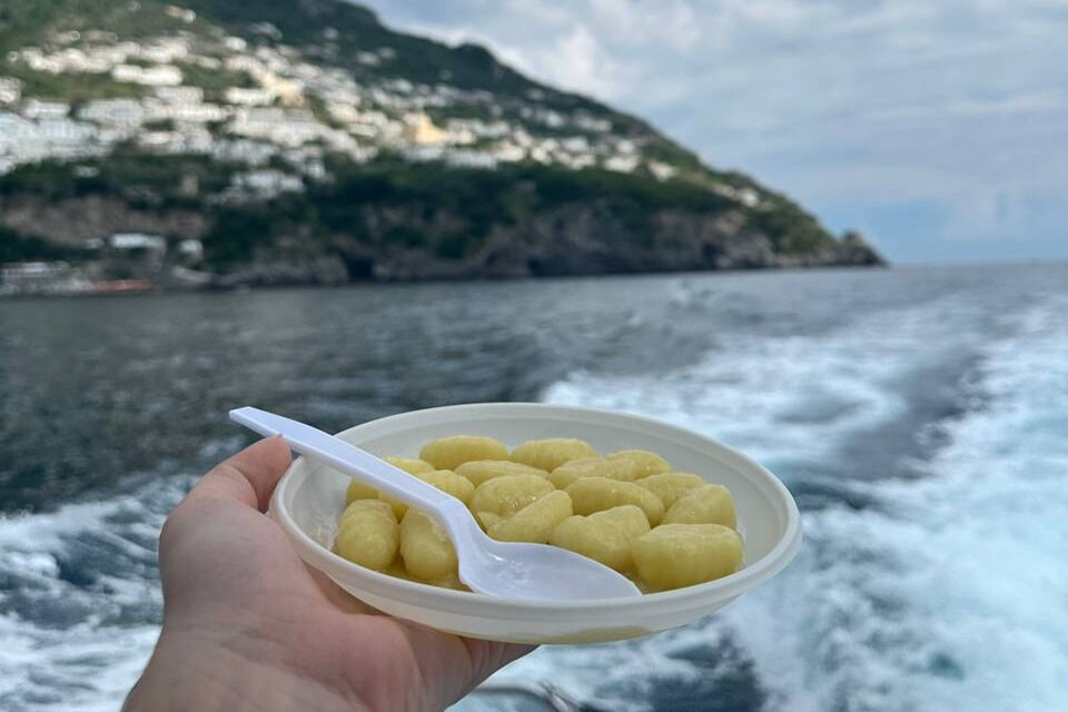 Costiera Amalfitana e Positano: Tour in barca con aperitivo e bagno + Gita di un giorno da Salerno