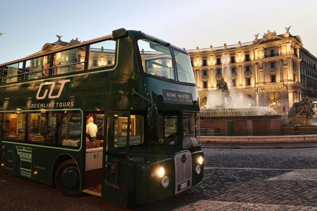 Línea Verde Tours Roma: Autobús nocturno Hop On Hop Off