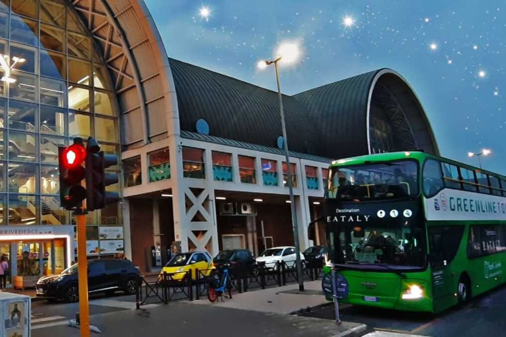 Green Line Tours Roma: Ônibus noturno Hop On Hop Off