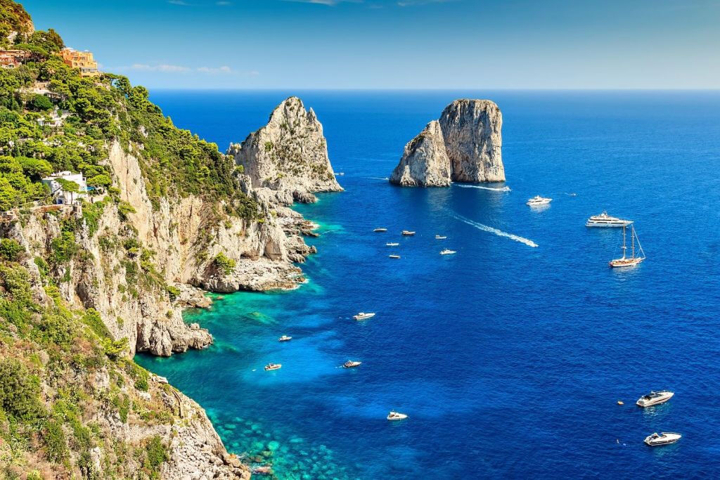 Capri e Anacapri: passeio de barco para pequenos grupos saindo de Nápoles