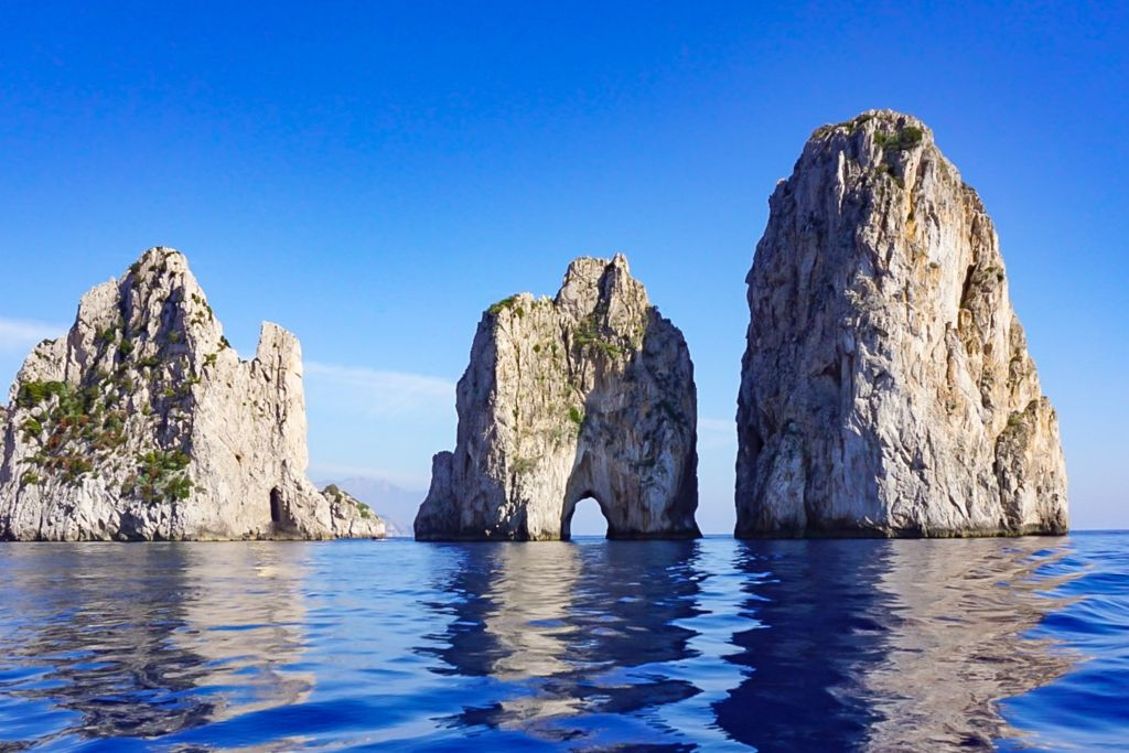 Capri e Anacapri: passeio de barco para pequenos grupos saindo de Nápoles