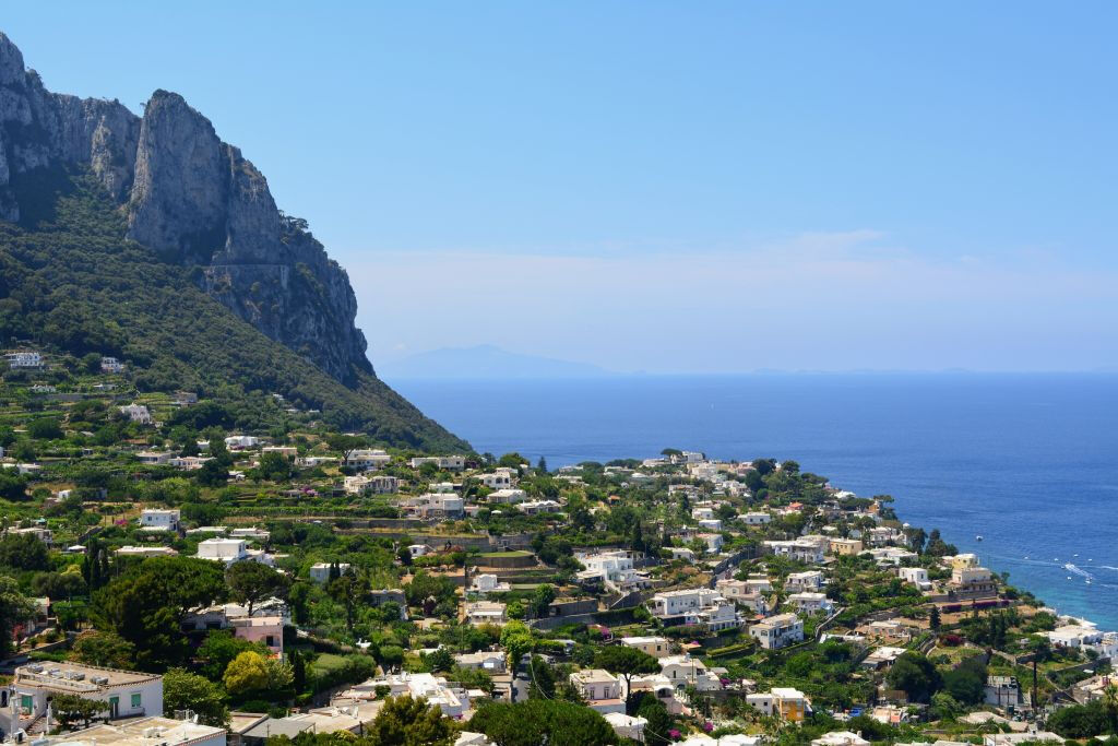 Capri e Anacapri: passeio de barco para pequenos grupos saindo de Nápoles