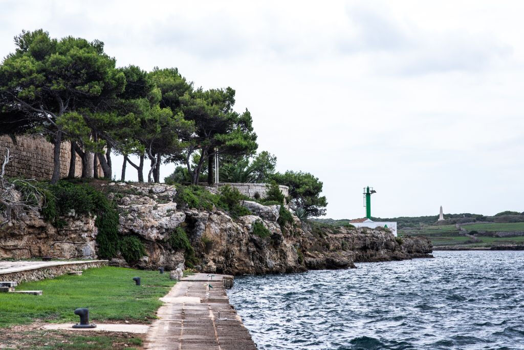 Menorca: Lazareto Island Guided Tour