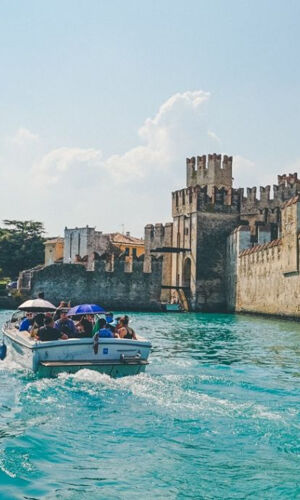 Sirmione: tour a piedi + tour in barca