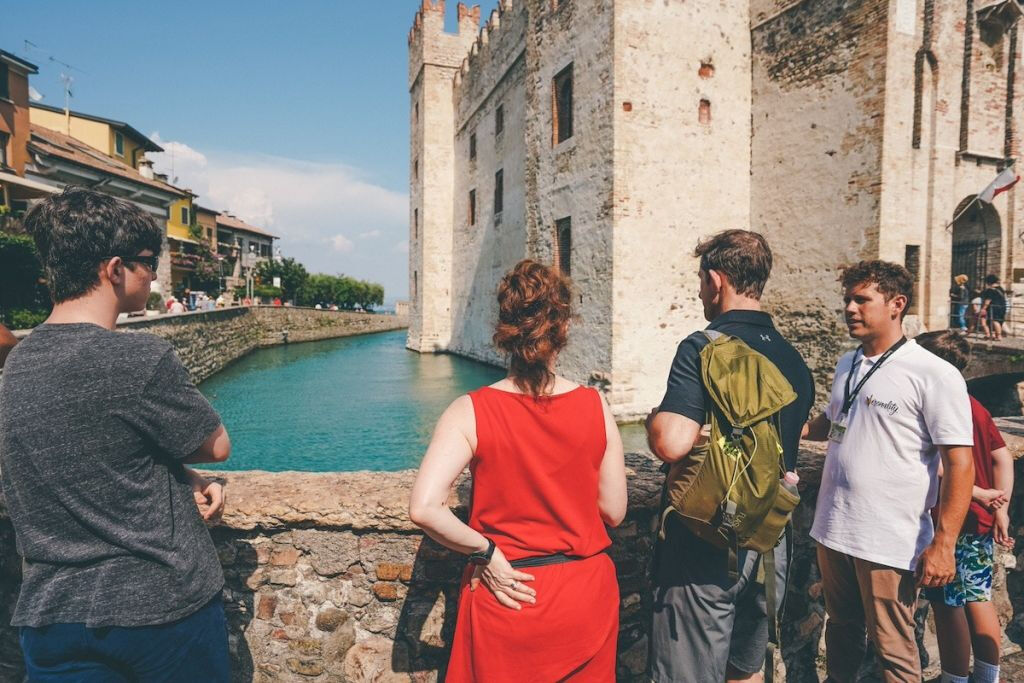 Sirmione: Walking Tour + Boat Tour