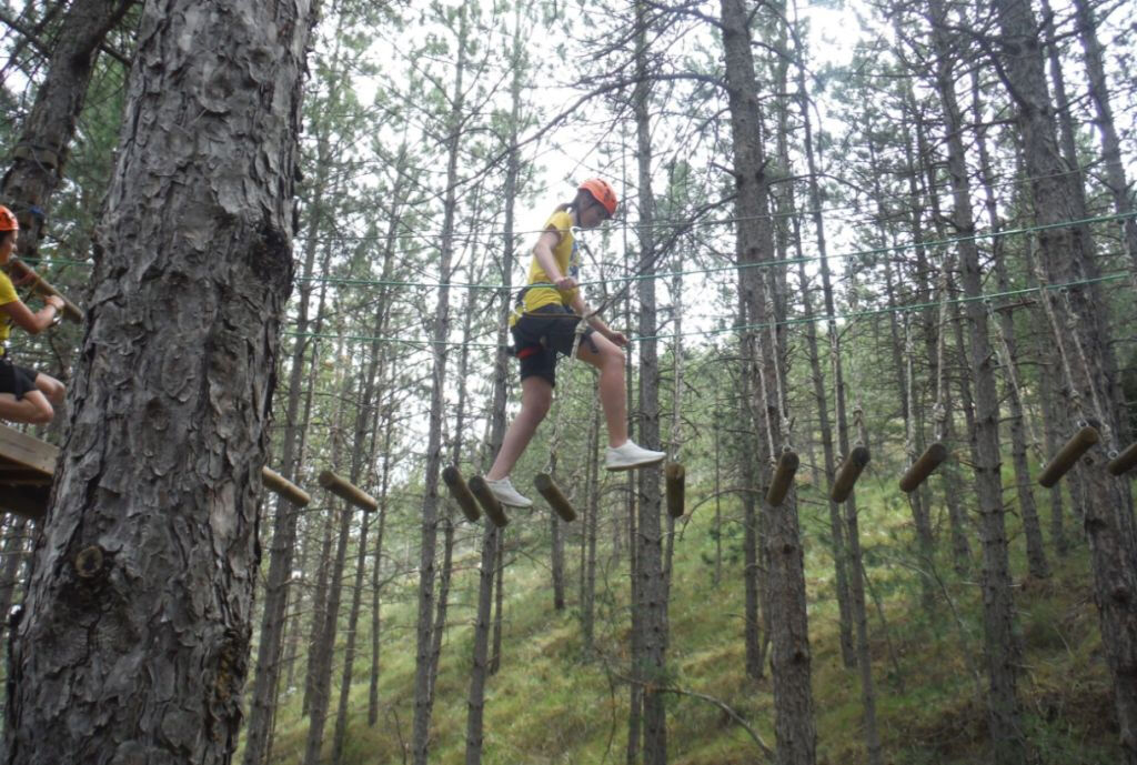 Activités d'aventure à Teruel - Circuit d'aventure à Martín del Río