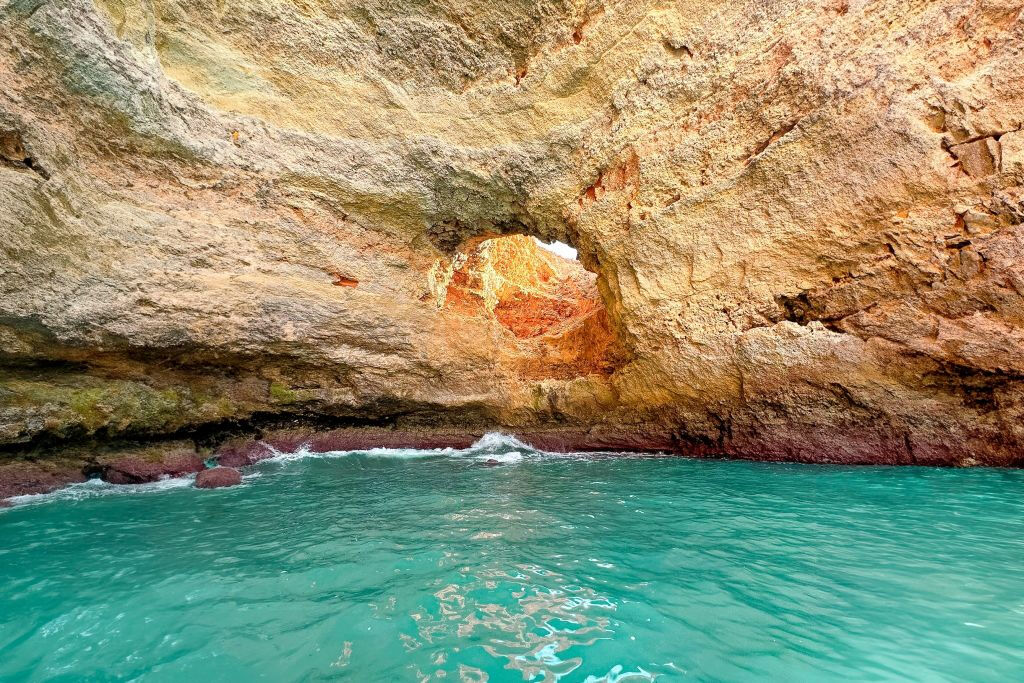 Portimão to Gruta do Paraíso Tour
