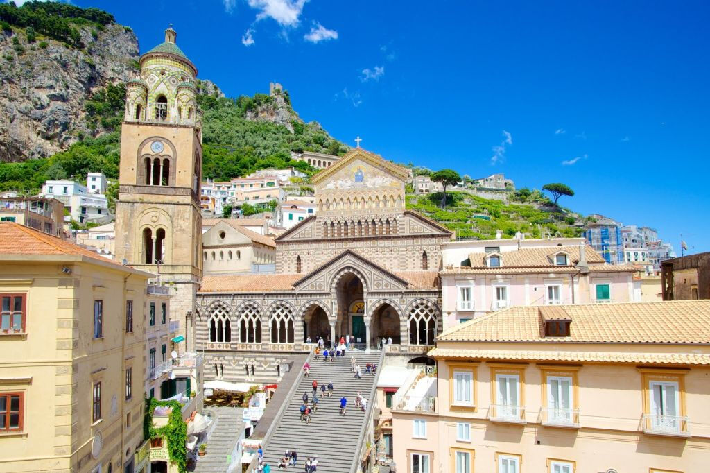 Positano, Sorrente, Amalfi et Ravello : Excursion d'une journée en minibus depuis Naples