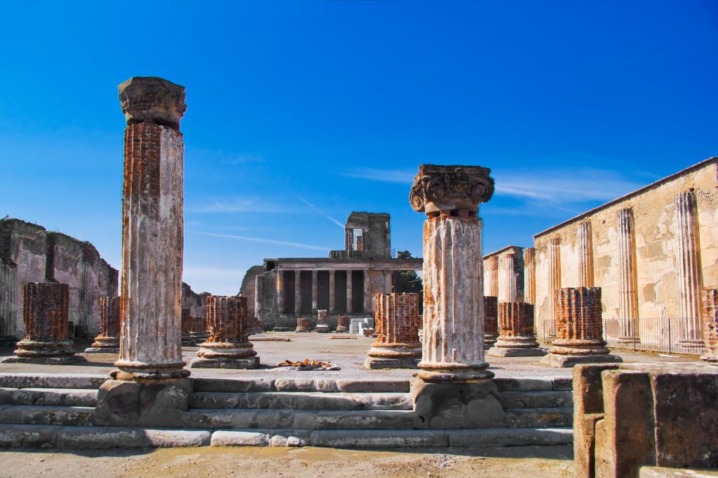 Pompeya: Visita Guiada + Degustación y Comida + Ida y Vuelta desde Nápoles