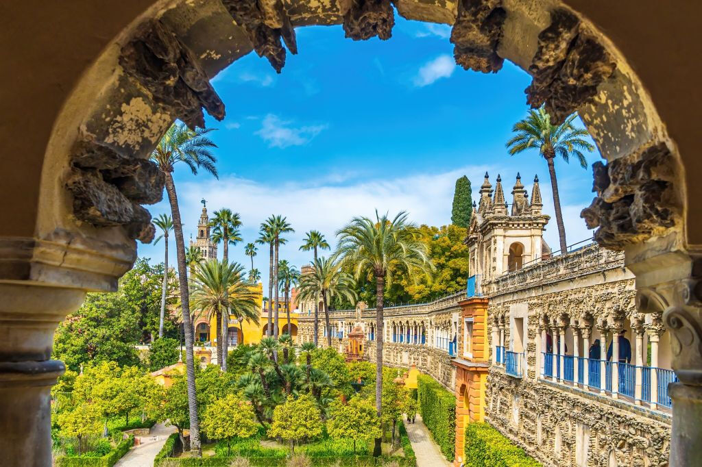 Siviglia: tour a piedi della città + viaggio di andata e ritorno da Madrid in treno