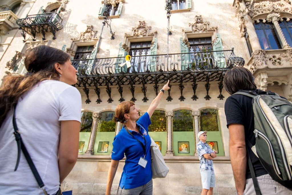 Barcelona Gothic Quarter, El Born & Passeig de Gracia: Walking Tour