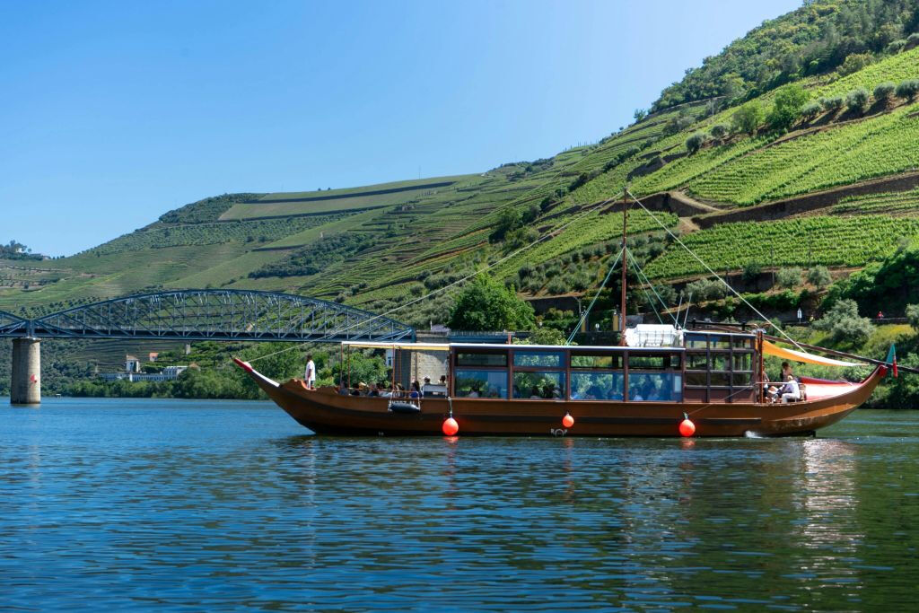 Douro Valley, Amarante & Regua: Day Trip with Wine Tasting