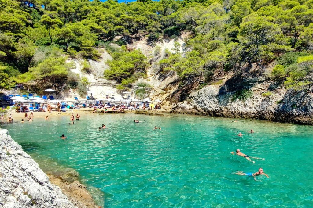 Isole Tremiti da Peschici: tour in traghetto e in barca delle isole