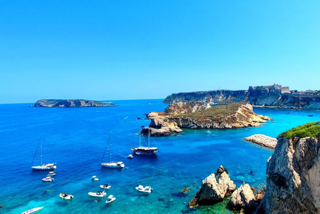 Isole Tremiti da Peschici: tour in traghetto e in barca delle isole