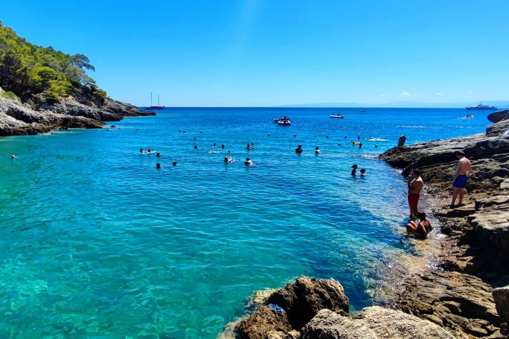 Isole Tremiti da Peschici: tour in traghetto e in barca delle isole
