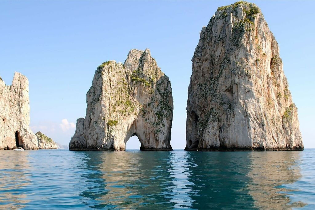 Capri: passeio de barco + tempo livre na ilha + ida e volta de Salerno