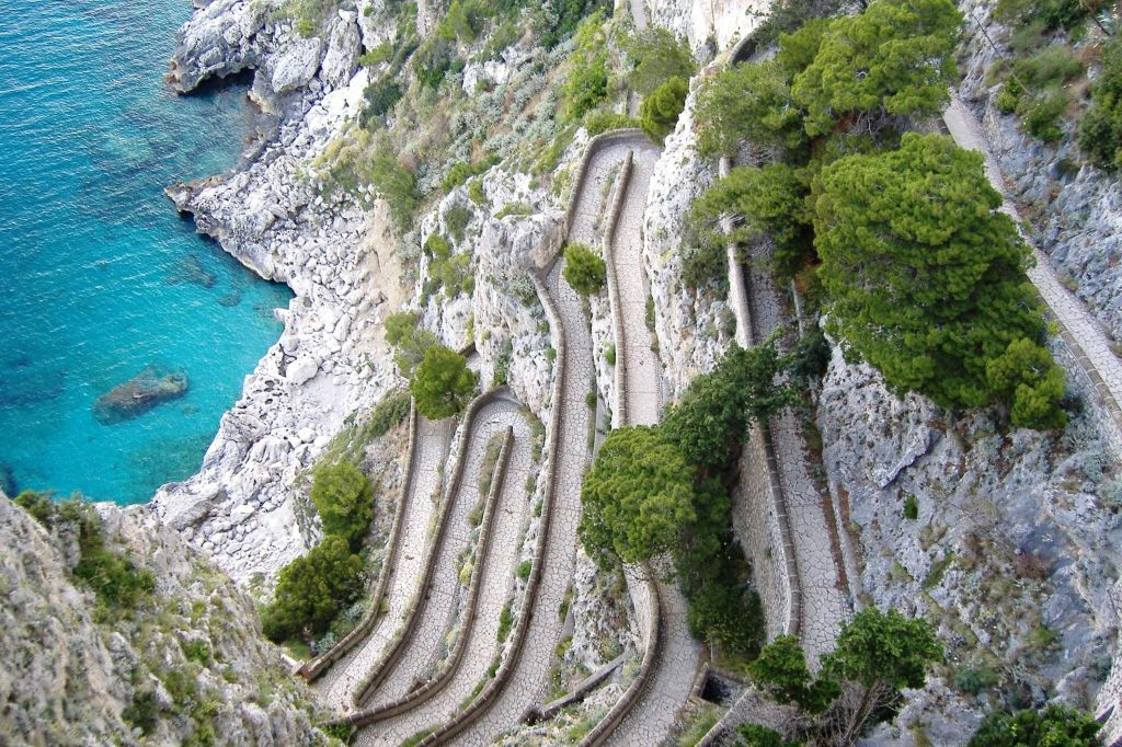 Capri: passeio de barco + tempo livre na ilha + ida e volta de Salerno