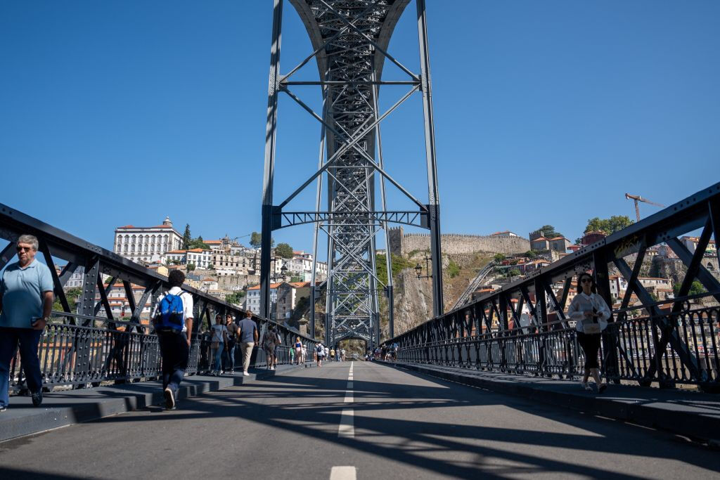 Porto: Personalised Private Tuk Tuk Tour