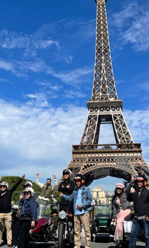 Sidecar Monuments Tour in Paris