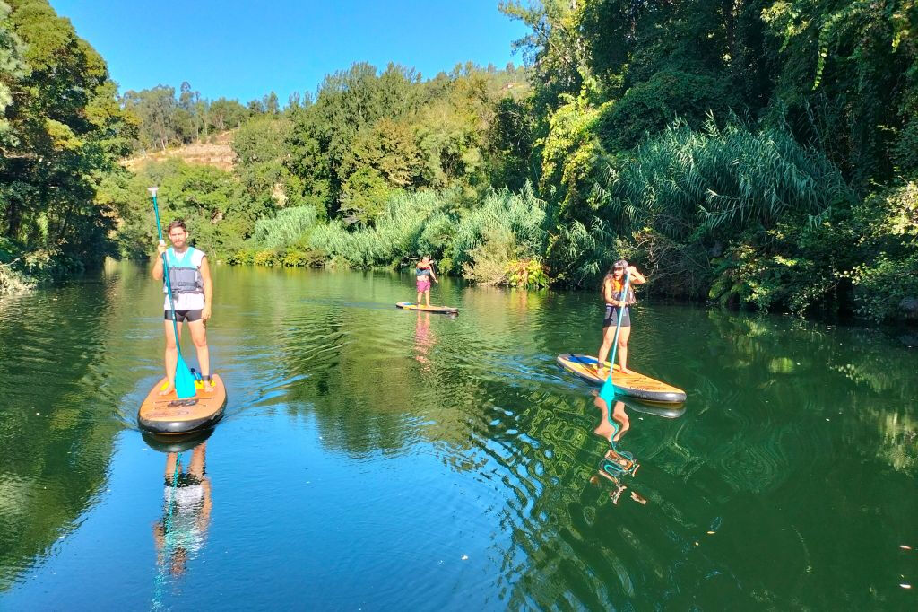 Excursión en Standup Paddle por el río Paiva desde Oporto con traslado