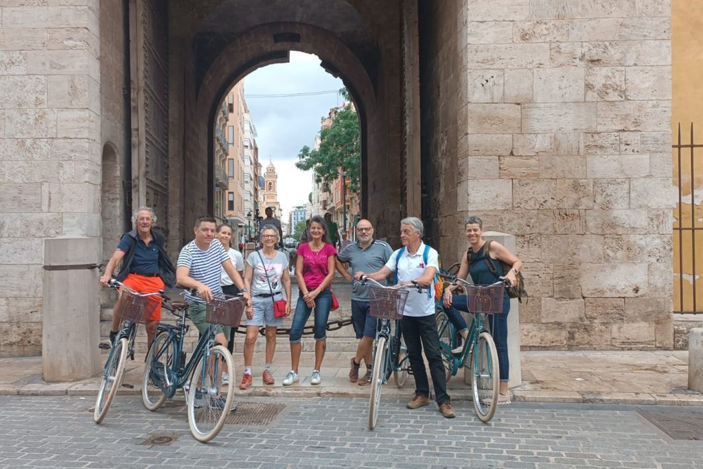 "Grand City" Private Guided Tour (In English)