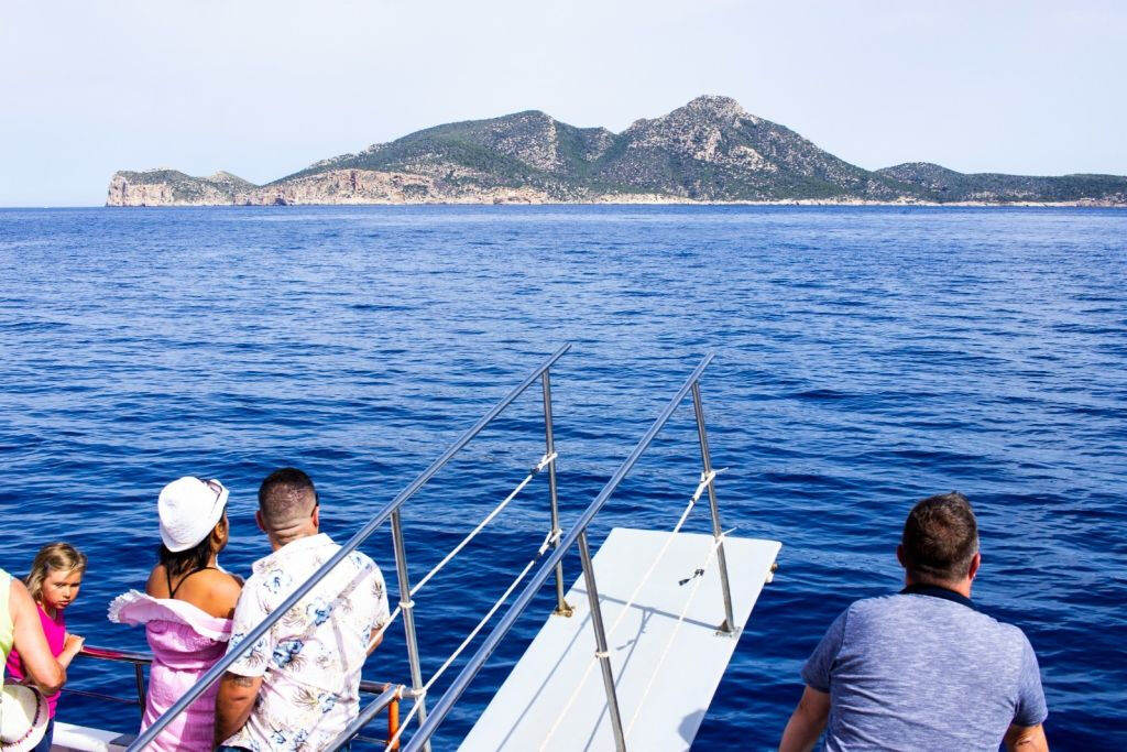 Palma de Mallorca: cruzeiro de catamarã de 2 horas + natação e mergulho com snorkel