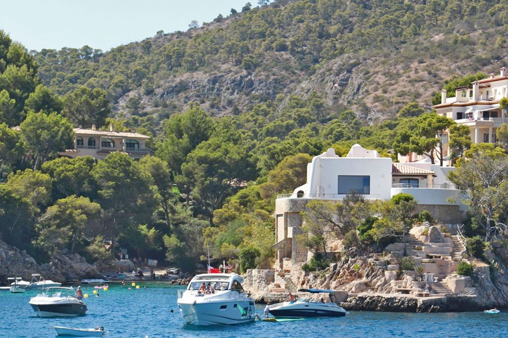 Palma de Mallorca: cruzeiro de catamarã de 2 horas + natação e mergulho com snorkel