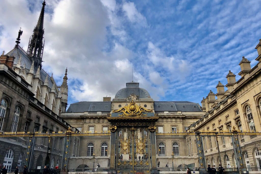 Parigi: Tour a piedi semi-privato