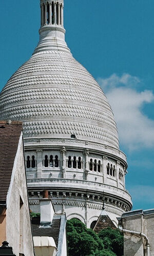 Montmartre: Semi-Private Guided Walking Tour