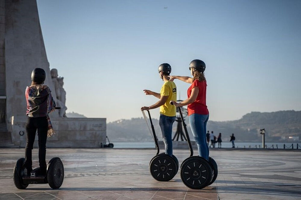 3 horas: Passeio guiado de Segway ao longo do rio Tejo até Belém