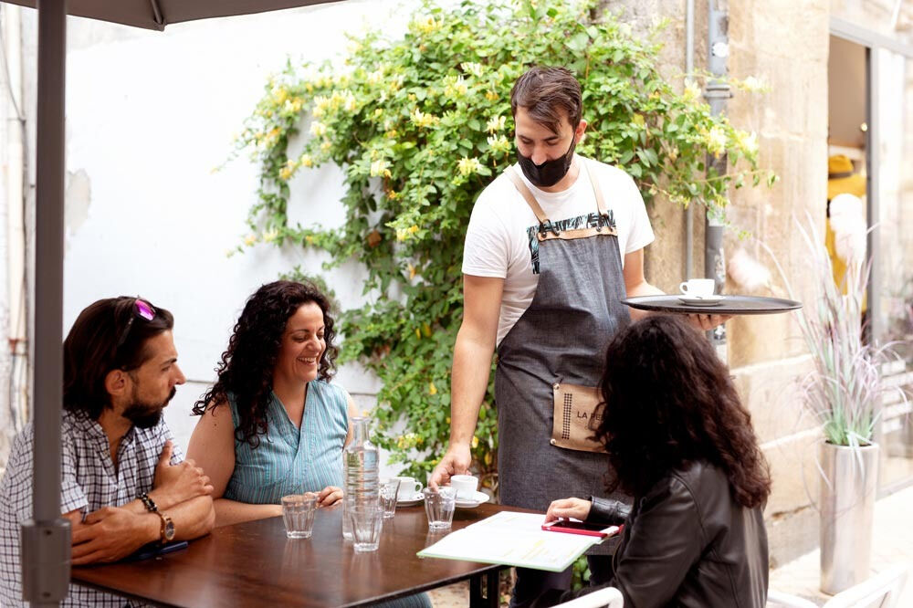Tour gastronômico em Chartrons: O distrito vinícola de Bordeaux