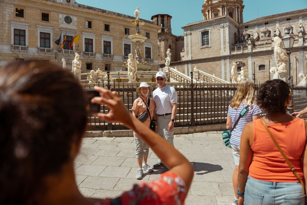 Palermo: Tour guidato a piedi per piccoli gruppi con Palazzo dei Normanni