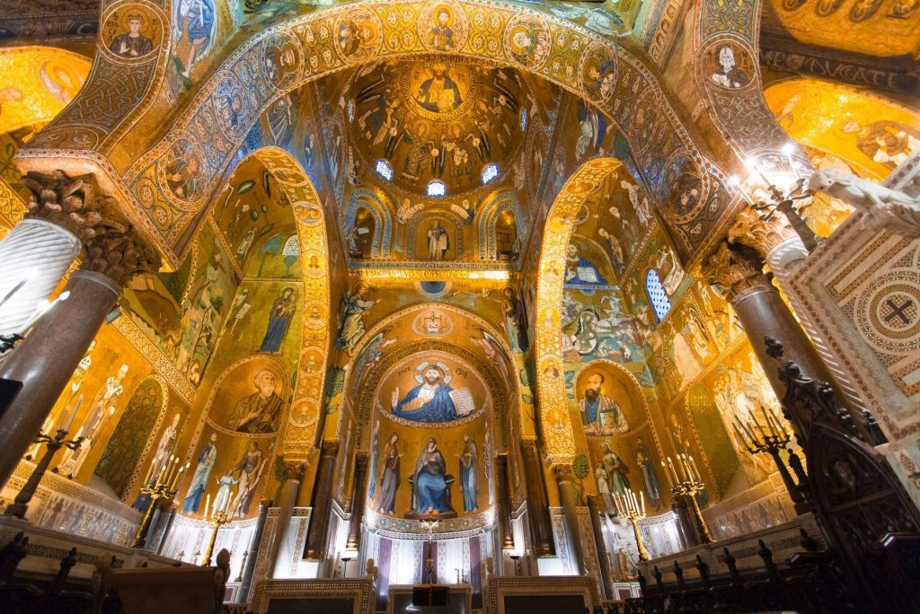 Palermo: Tour guidato a piedi per piccoli gruppi con Palazzo dei Normanni
