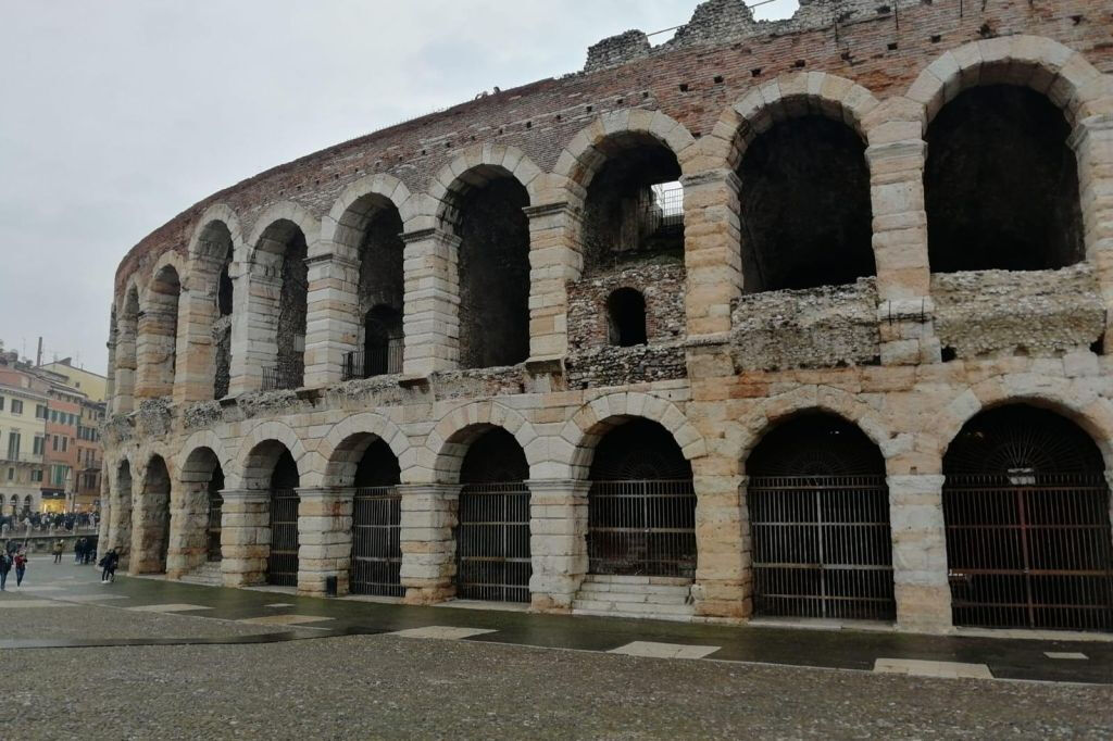 Verona em um dia saindo de Veneza