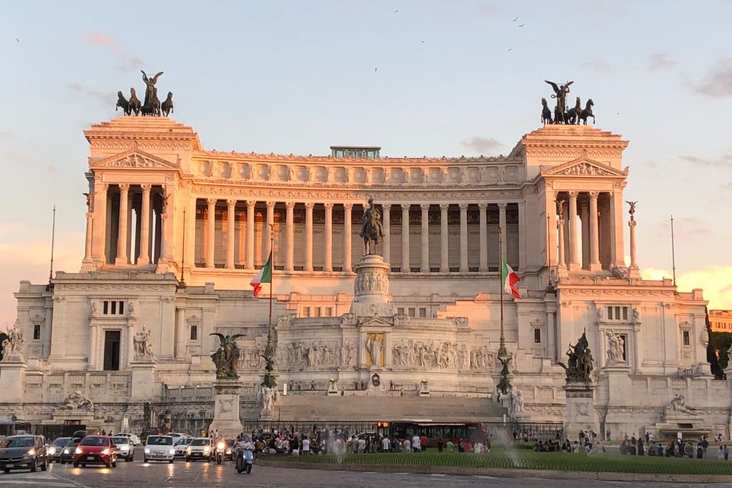 Roma: Recorrido a pie por los principales monumentos