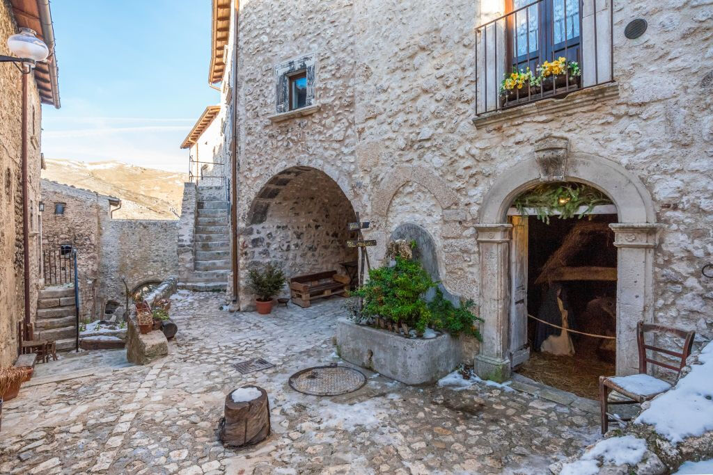 From Rome: Day Trip to Abruzzo, The Hidden Gem of Italy