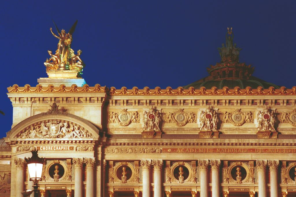 Privado: Passeio noturno romântico em Paris