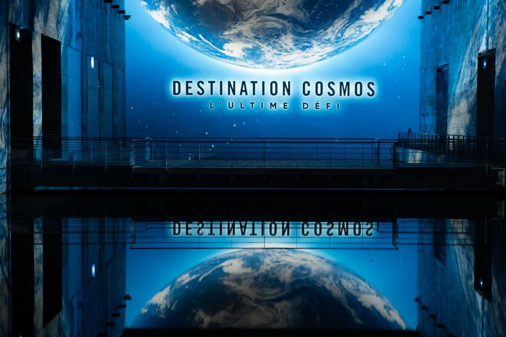 Les Bassins des Lumières: Cosmos de Destino