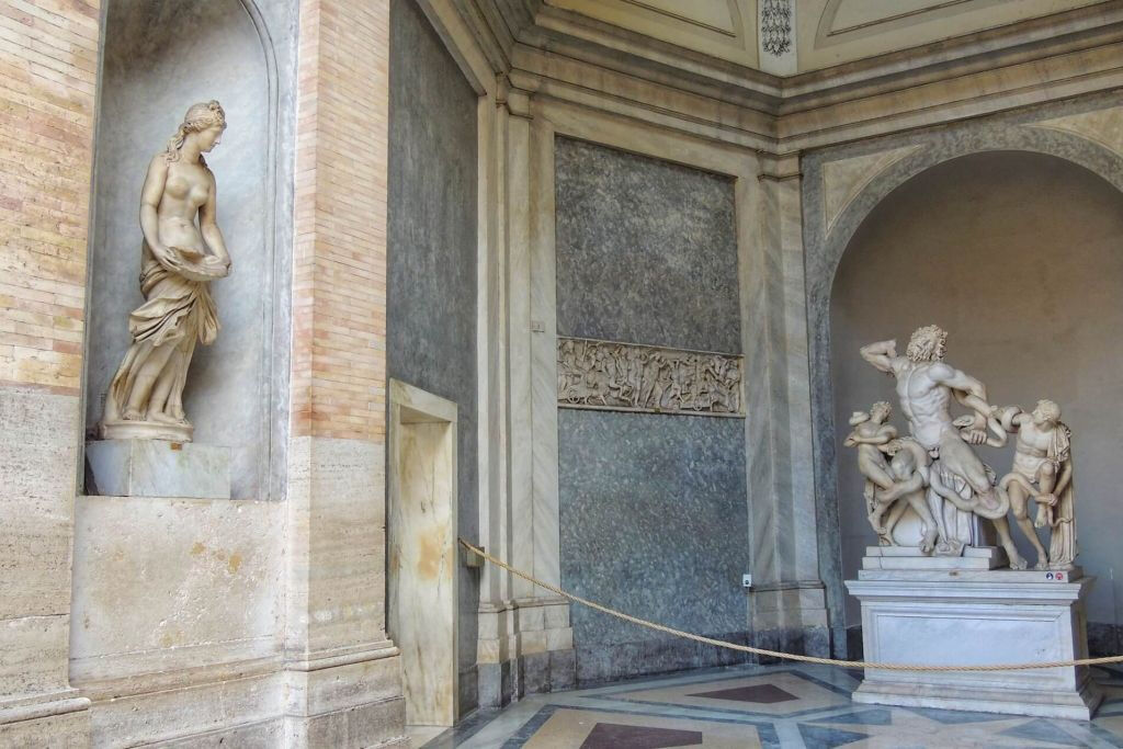 Musei Vaticani: Tour guidato semiprivato